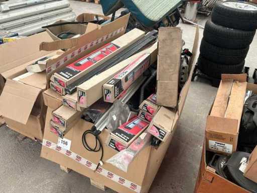 Various roof and bicycle carriers