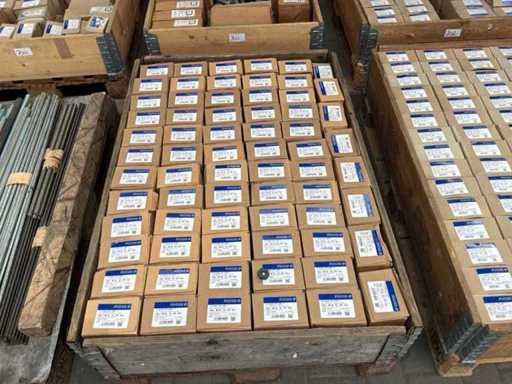 Fuchs M16 Muttern (6800x)