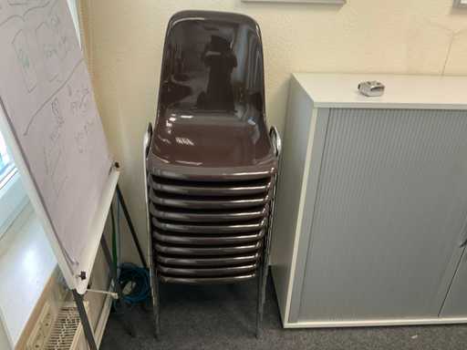 Gutenzeichen Stapelstoelen vintage (11x)