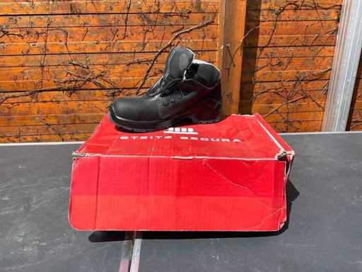 Steitz Secura Shoes & Boots