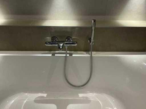 Grohe - Bath faucet with hand shower