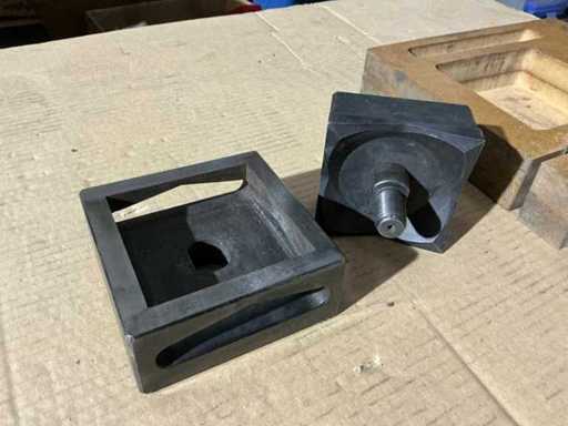 ALFA Control box punch 92x92mm