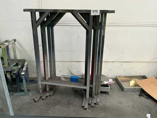 Various trestles (18x)