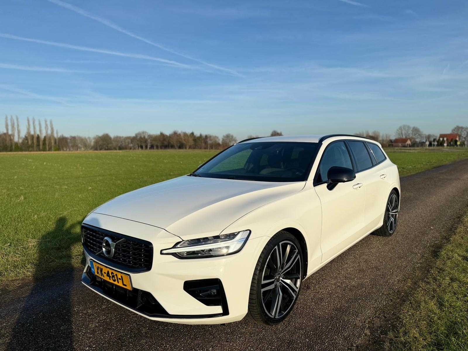 Volvo – 2019 – V60 – 2.0 T5 R-Design – XK-481-L