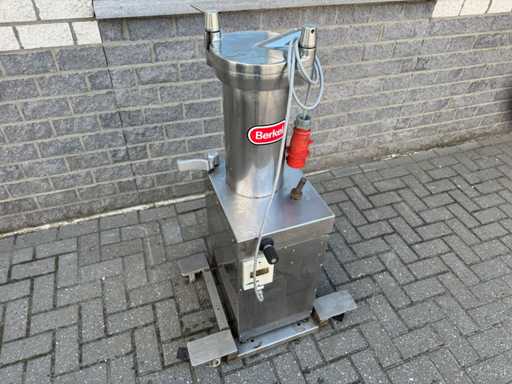 Berkel - Stopmachines en vulbussen