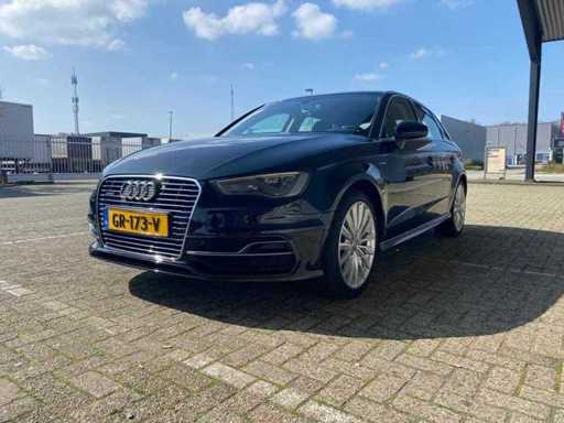 Audi - 2015 - A3 Sportback - 1.4 e-tron Amb. PL+ - GR-173-V