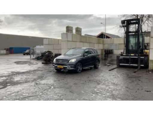 c4c54fe7-21be-4f81-99e3-e55273e933c6.mp4