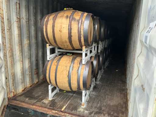 Single Grain Whisky (20 barrels, 4,326 litres, aged for 9 years)