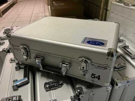 Presentation case (13x)