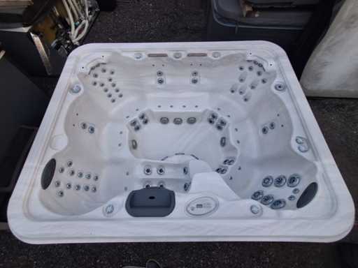 Paragon Spa 8-osobowe ameryka?skie jacuzzi i spa na ?wie?ym powietrzu