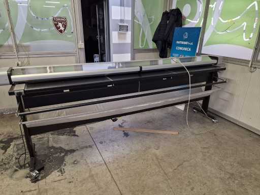 Miscellaneous devices, plotters and graphic printers, online printing of products and advertising material