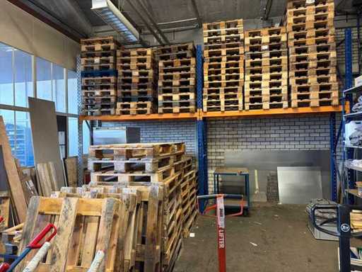 Batch of pallets