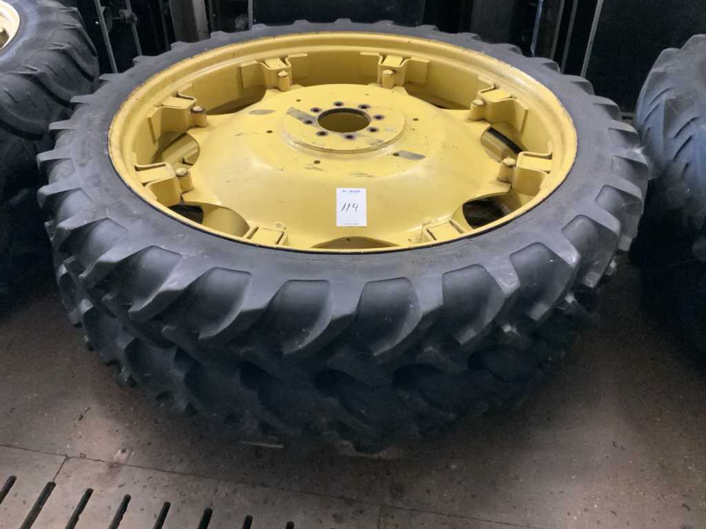 Alliance Row Crop Radial Culture Tire with rim (2x)