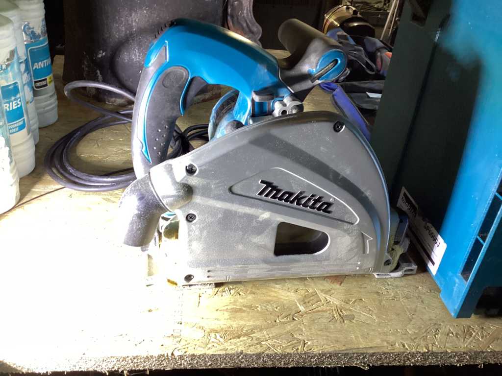 Makita sp6000 best sale plunge saw