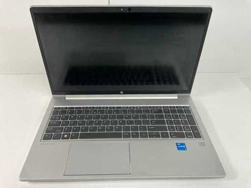 HP ProBook 450 G8 15,6", Core(TM) i5 11. generacji, 16 GB RAM, 256 GB NVMe Laptop