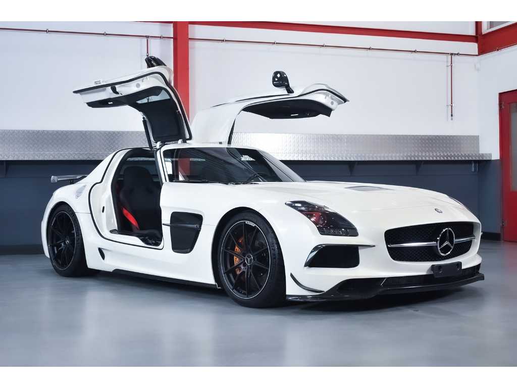 Mercedes-Benz SLS AMG 'Black Series' Gullwing Coupe 6,2L V8 - 2013