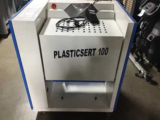 Plasticsert 100 Mail bag 