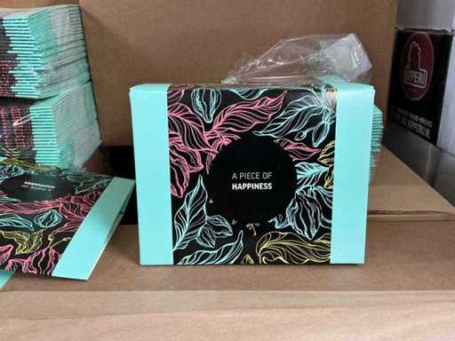 Partij Gebaksdoosjes ‘A Piece Of Happiness’ 15x11,5x5,5cm (4650x)