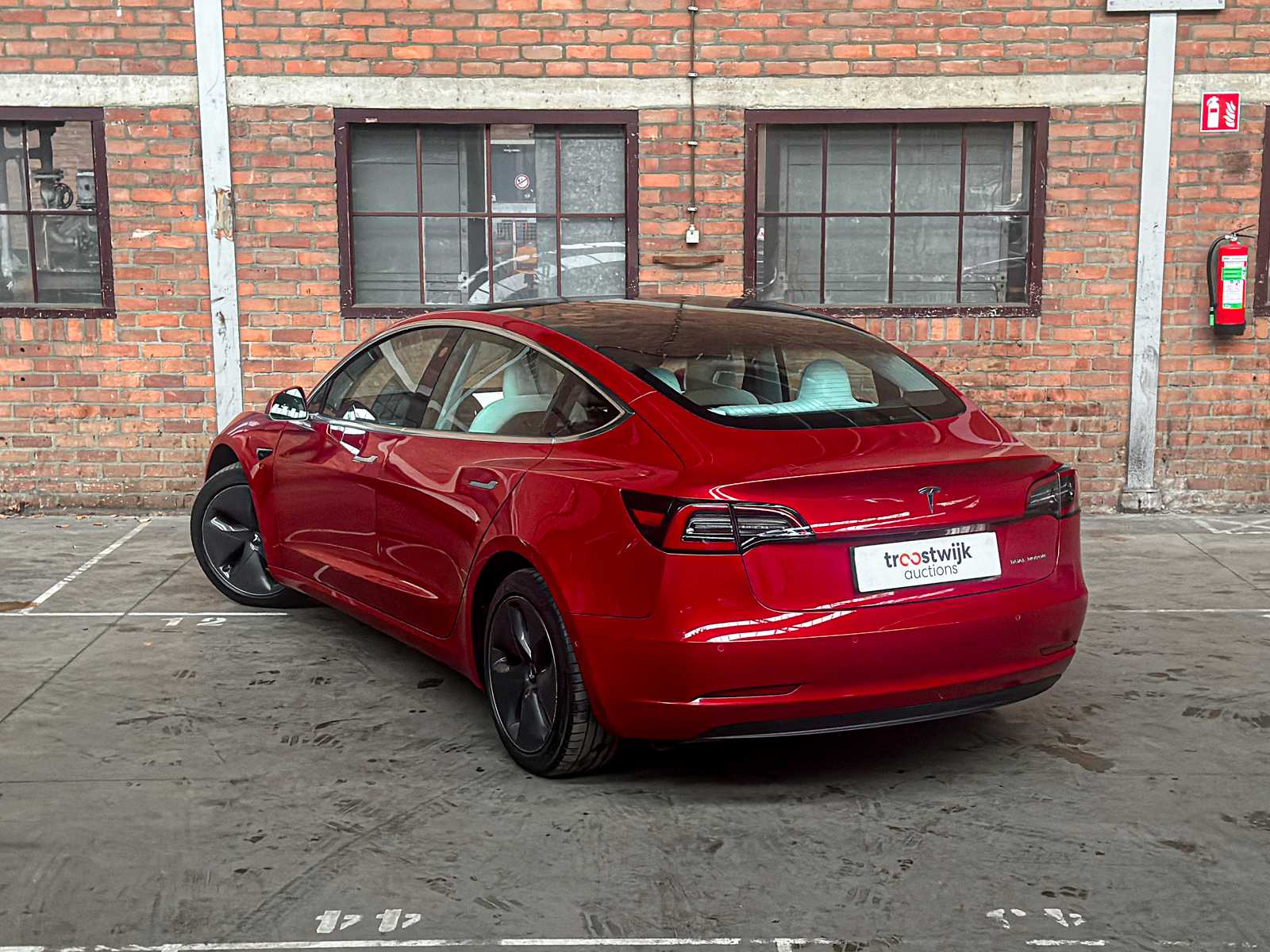 Tesla Model 3 Long Range AWD 75kWh 441pk 2019, G-003-LT