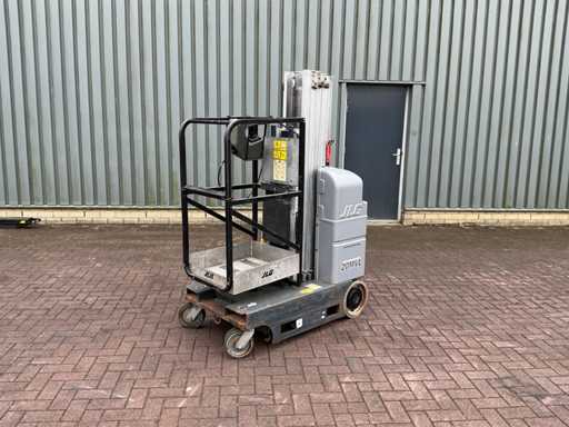 2011 JLG 20MVL Podno?nik koszowy 8 metrów