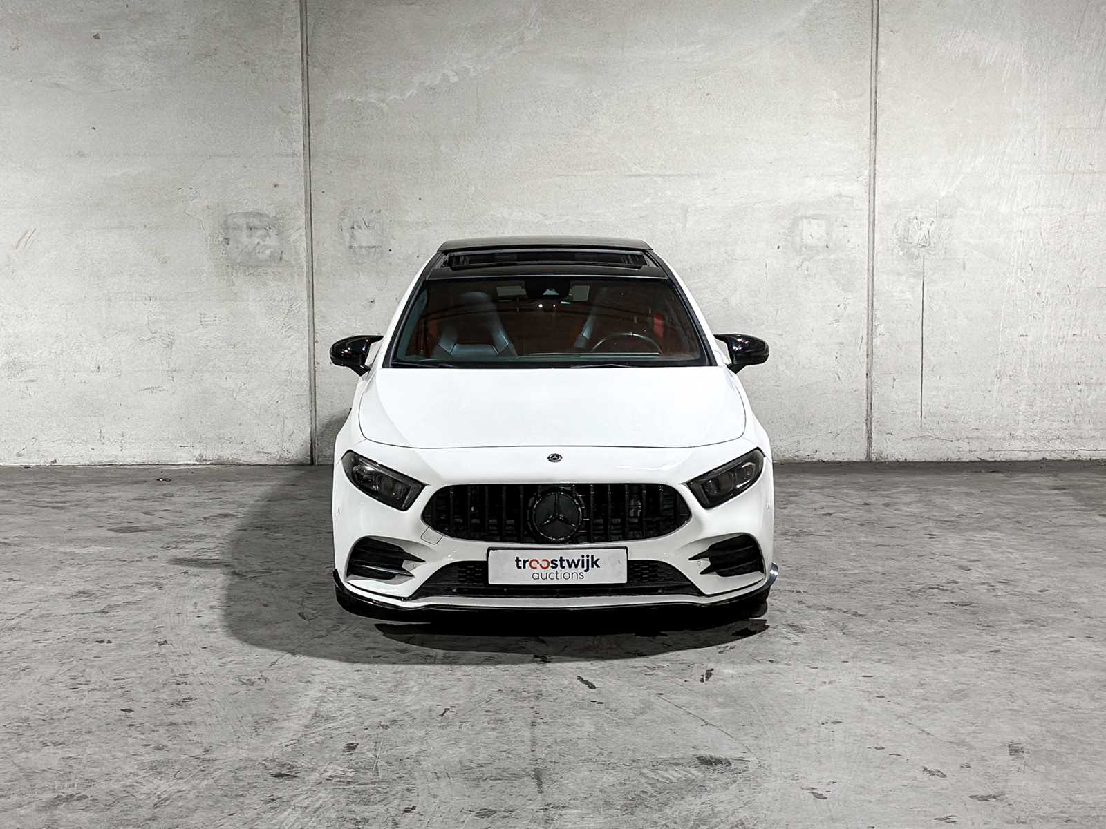 Mercedes-Benz A250 AMG Premium Plus A-klasse 224pk 2019, P-962-GR