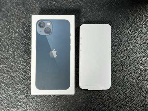 Apple A2633 iPhone 13 256GB Mobile Phone