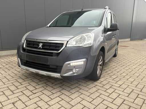 2018 Peugeot Partner Tepee 1.2 PureTech - trekhaak - airco - gekeurd voor verkoop