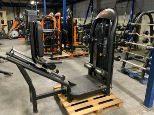 Matrix Aura G3 Calf press Krachtstation