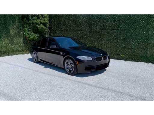 BMW%2520M5.mp4