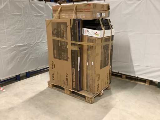 Televizoare cu palete de returnare - 15 articole