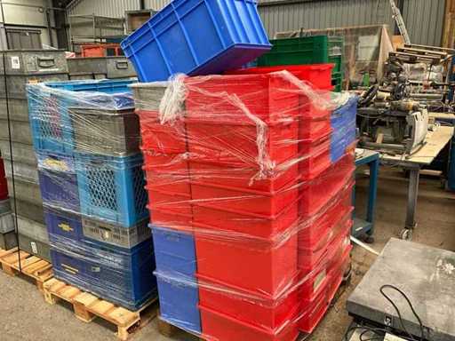 Divers bacs de tri en plastique