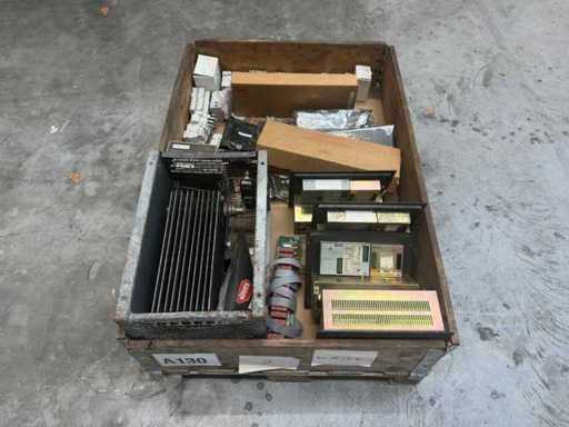 Partia elektroniki – zasilacze, moduły, przekaźniki i komponenty