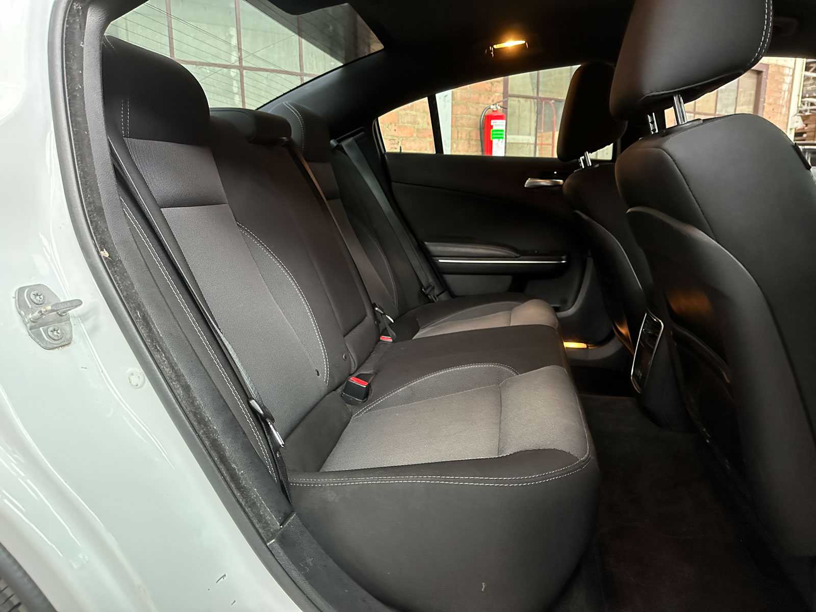 Dodge Charger SE 3.6 V6 292pk 2016