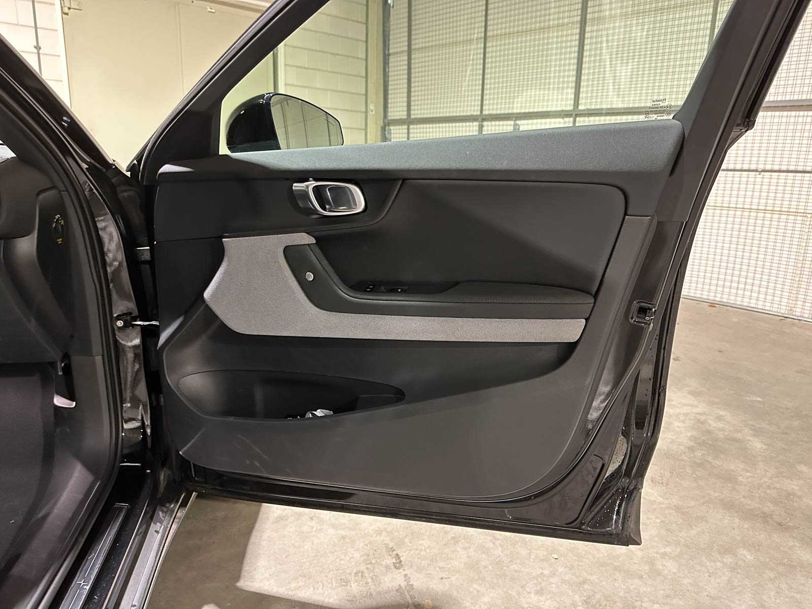 Polestar 2 Long Range Dual Motor Launch Edition 78kWh 408pk 2020 (Origineel-NL + 1e Eigenaar) 78kWh, J-098-VK