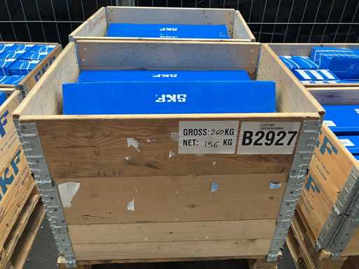 196 kg net automotive bearings from SKF