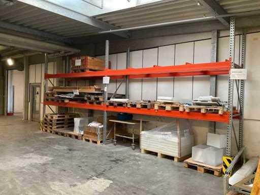 Zware plank, met inhoud