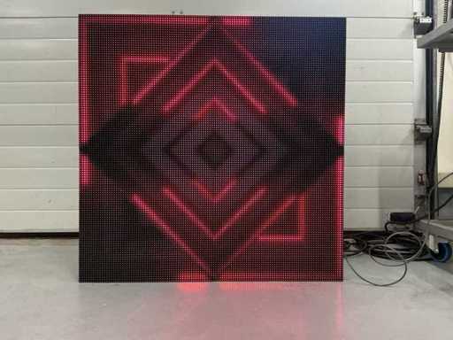 AOTO M8E P8 Écran LED extérieur 50m2