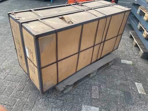 Steam shower with jacuzzi 