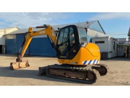 300f2cce-93c1-4aff-a0ad-92ccd04bff17.mp4