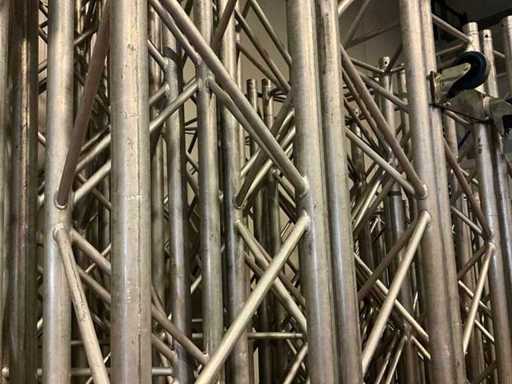 Prolyte H40V 300 Truss (4x)