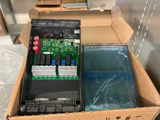 KACO new energy KACO blueplanet 1.0 EMAS / blueplanet hy-switch Moduli di gestione energetica / commutazione della rete per sistemi ibridi KACO
