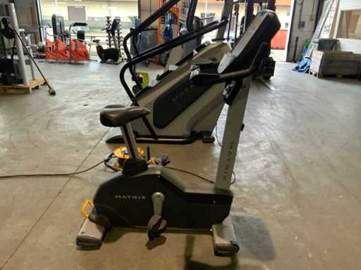 Matrix U3x upright bike Home Trainer