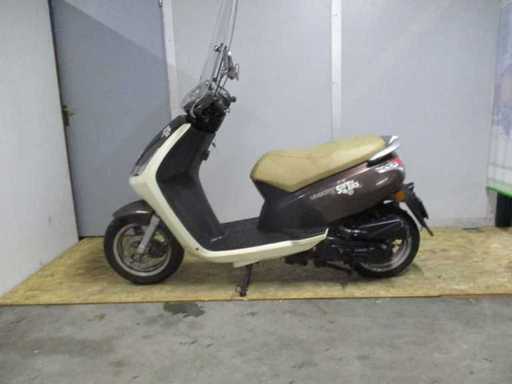 Peugeot - Trottinette mobylette - New Viva City années 60 4T - Trottinette