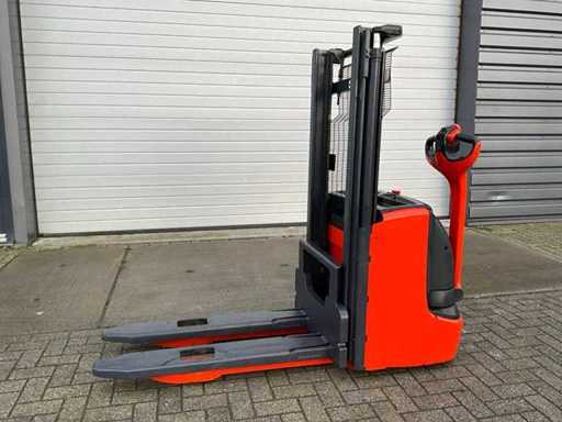2019 Linde L14C Stacker