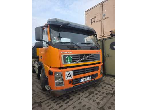 VOLVO - FM/FH - 6X 2R - Haakheftruck met container - 2002