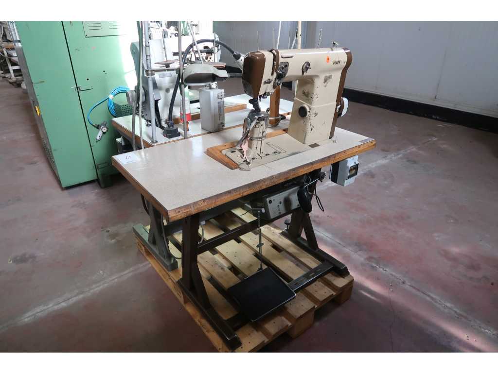Pfaff - 491-755-900 - Postbed single-needle sewing machine