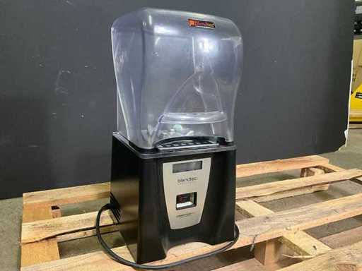 BLENDTEC Mixer