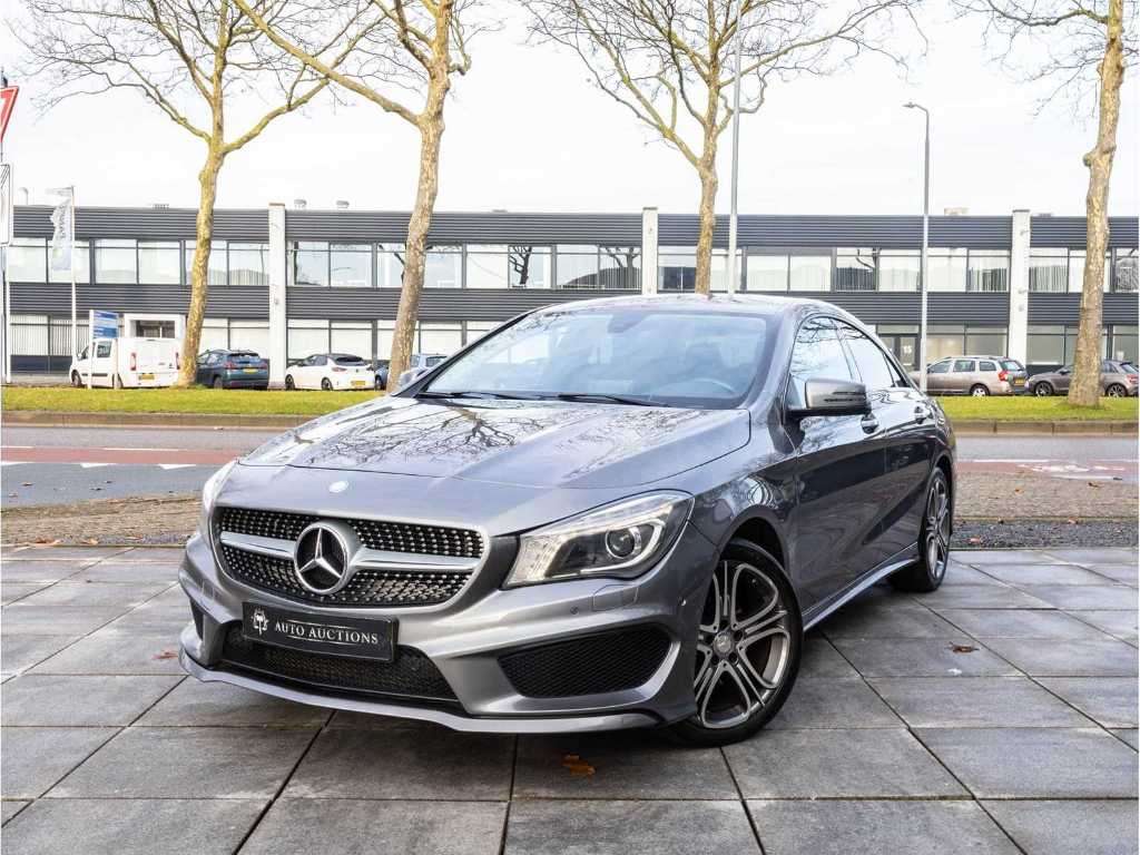Mercedes-Benz CLA-Class 180 CDI Lease Edition Automatic 2015 AMG Package Half Leather Xenon Tinted Glass, 7-ZNG-26