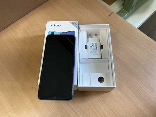 K&D | Warehouse auction mobile phones and laptops