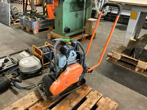 2019 BELLE GROUP LC3228 Plate Compactor